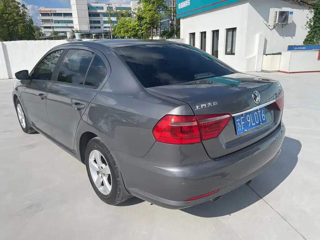 Volkswagen Lavida — миниатюра 6