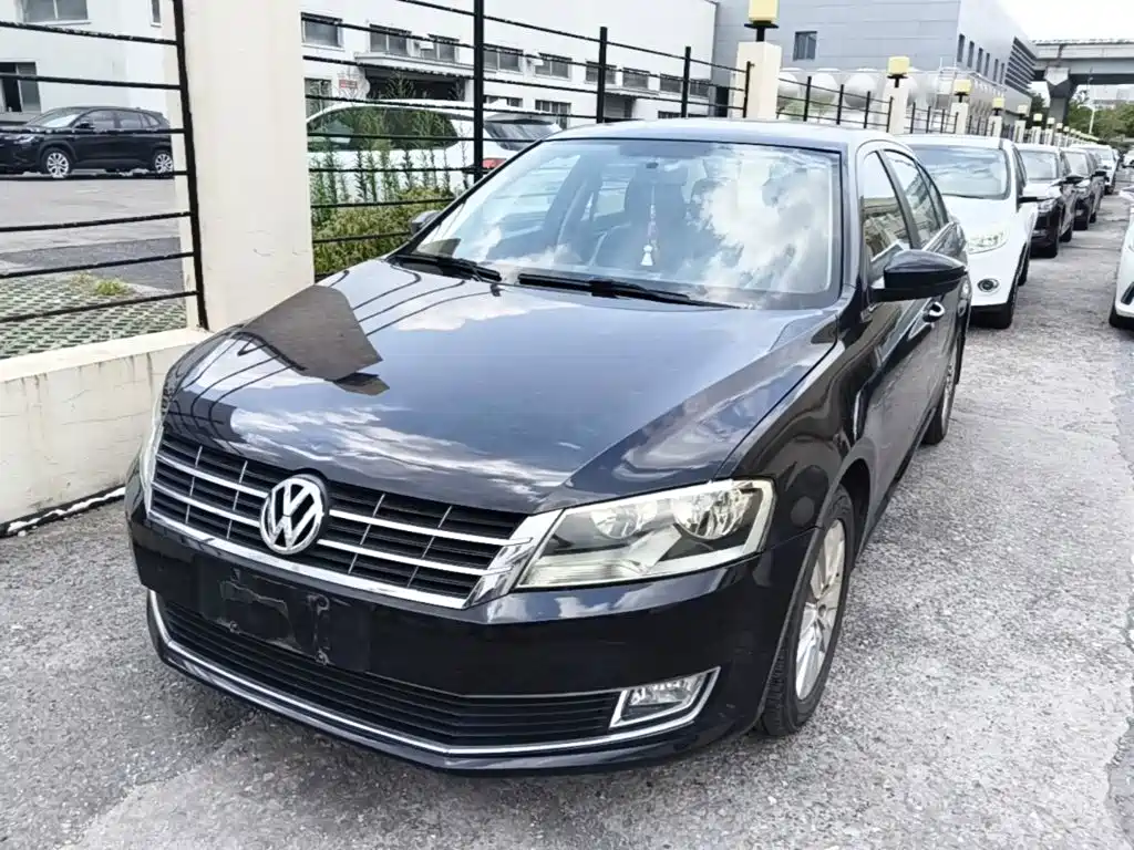 Volkswagen Lavida — миниатюра 2