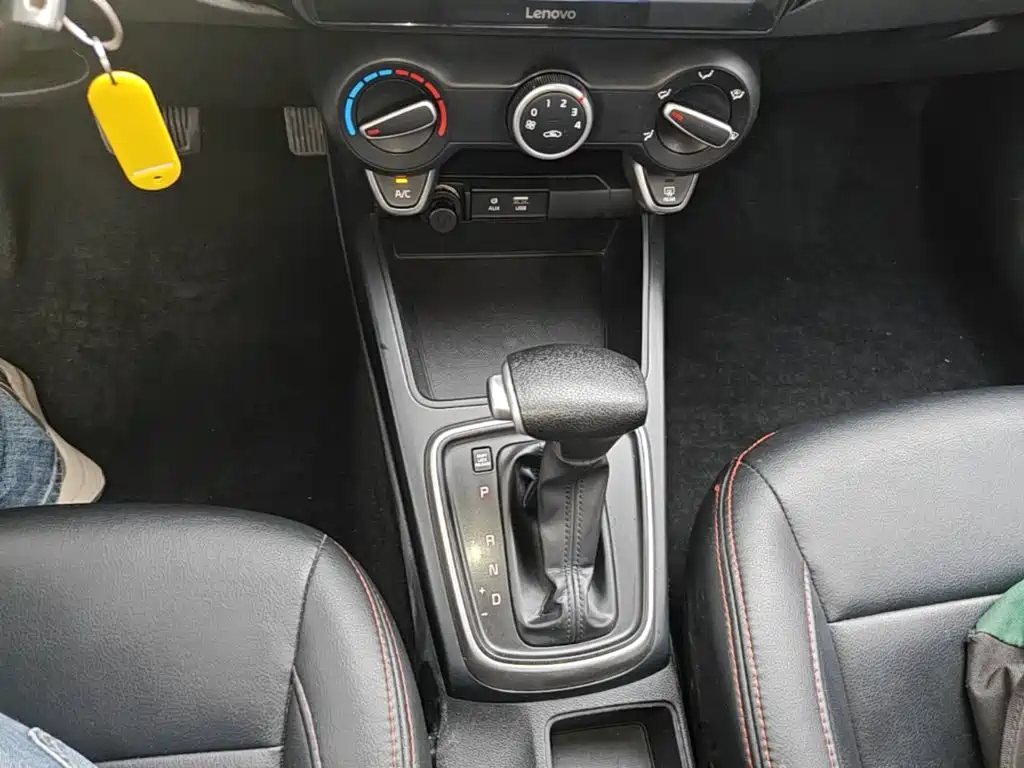 Kia K2 — миниатюра 14