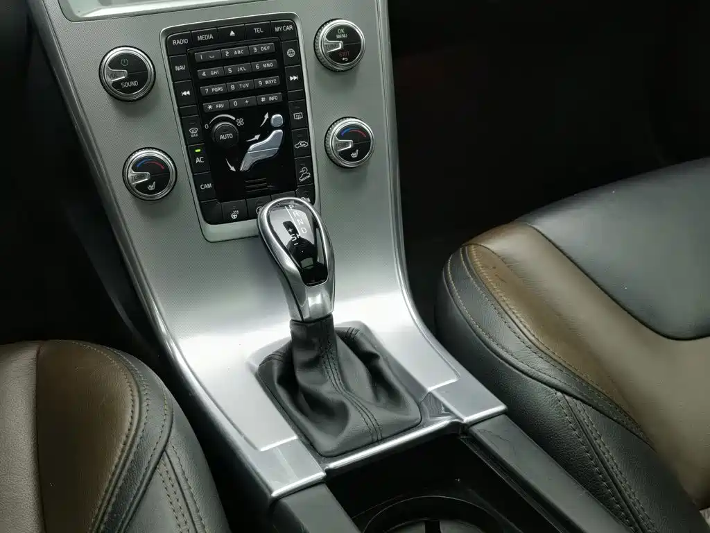Volvo XC60 — миниатюра 13
