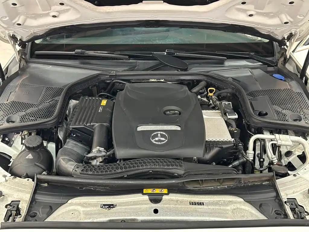 Mercedes-Benz C-Class — миниатюра 20