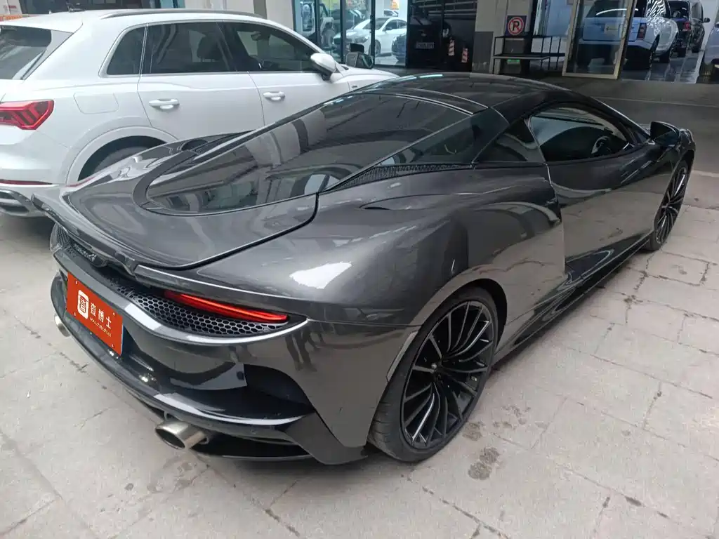 McLaren GT — миниатюра 2