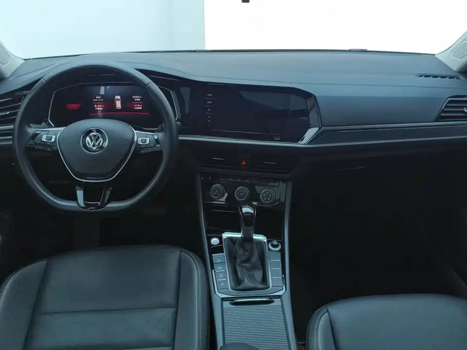 Volkswagen Sagitar — миниатюра 12