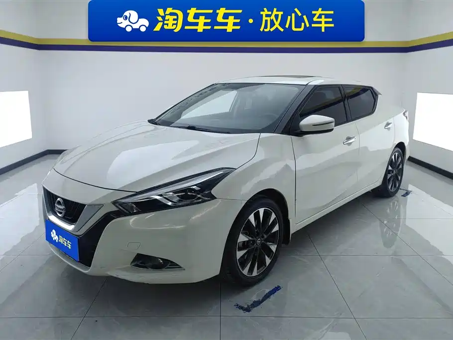 Nissan Bluebird 2019