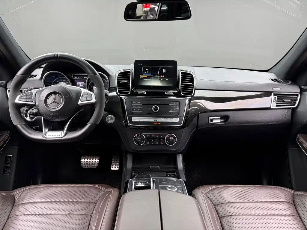 Mercedes-Benz GLS A MG 2016 AMG GLS 63 4MATIC