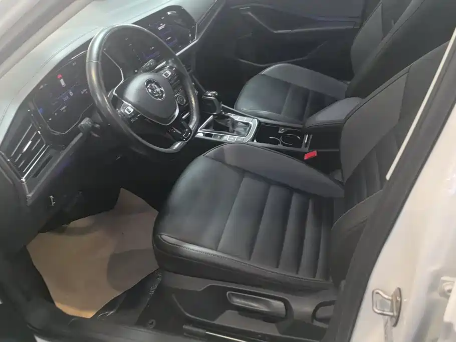 Volkswagen Sagitar — миниатюра 9
