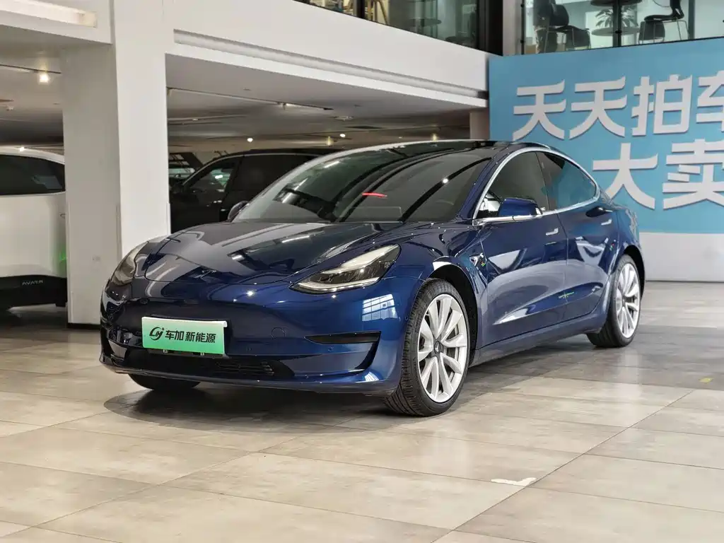 Tesla Model 3 2020
