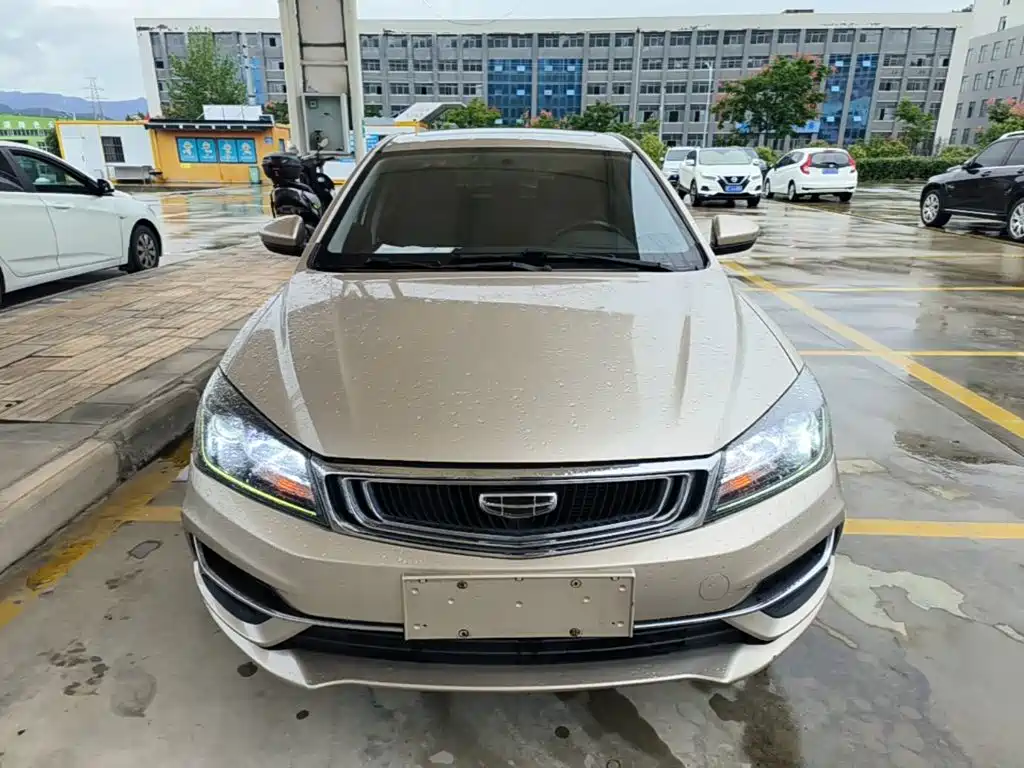 Geely Emgrand — миниатюра 3