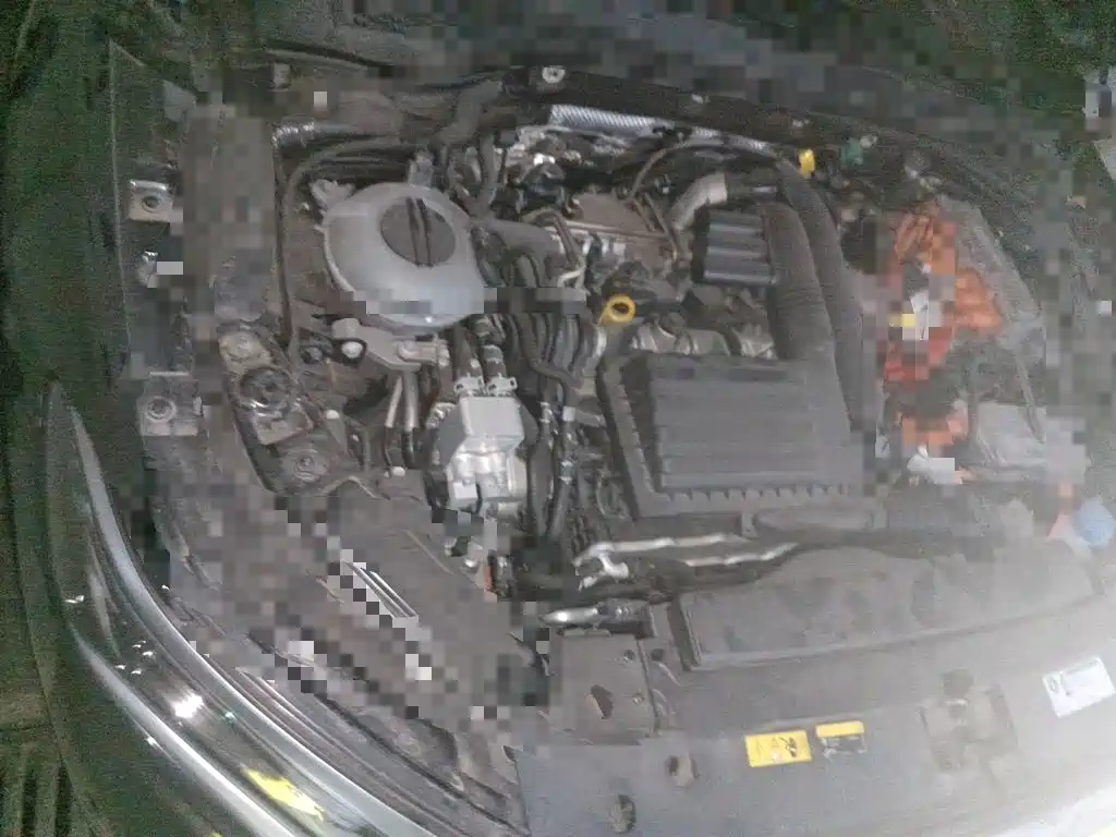 Volkswagen Passat PHEV — миниатюра 21