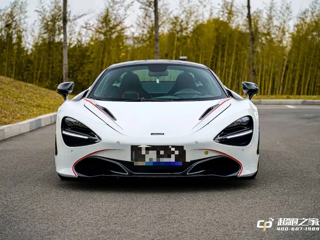 MCLAREN  720S