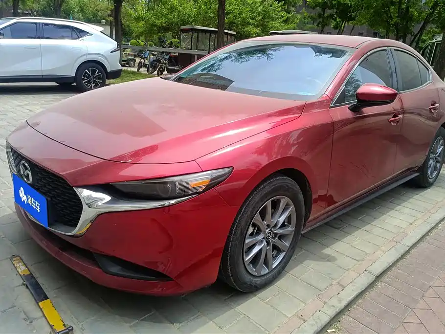 Mazda 3 Axela 2022