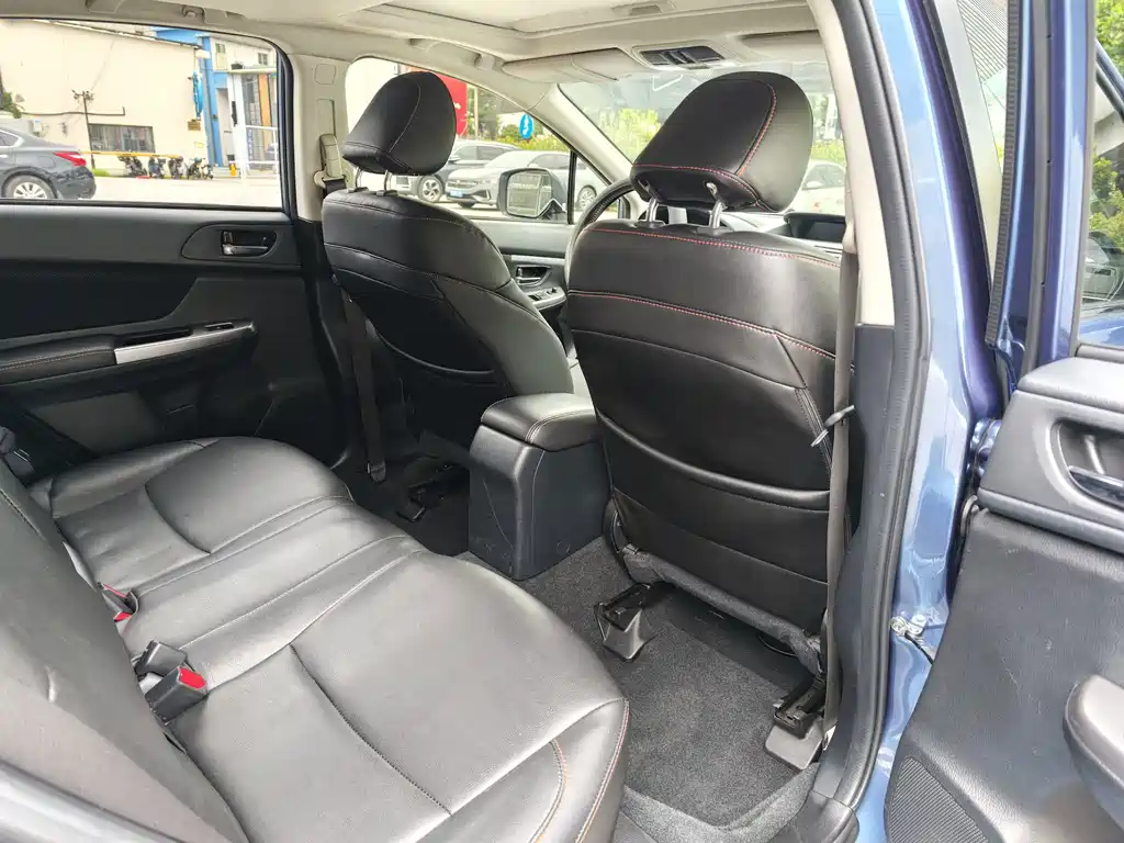 Subaru XV — миниатюра 7