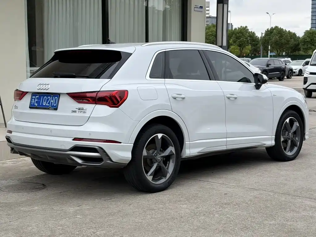 Audi Q3 — миниатюра 5