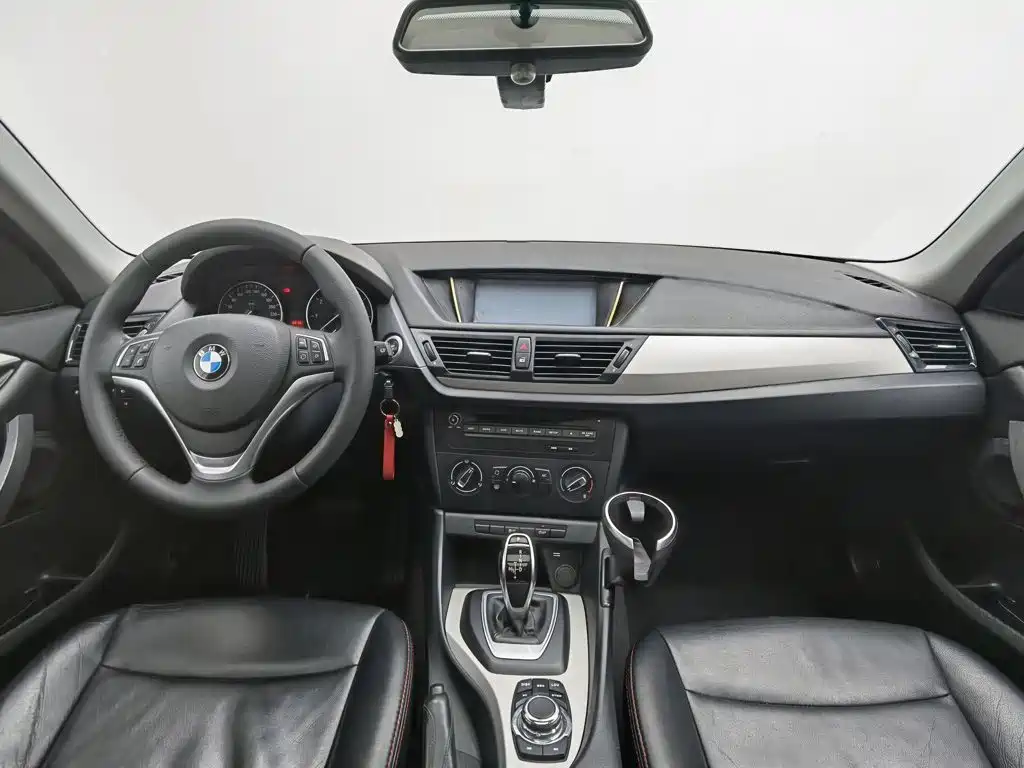BMW X1 — миниатюра 5