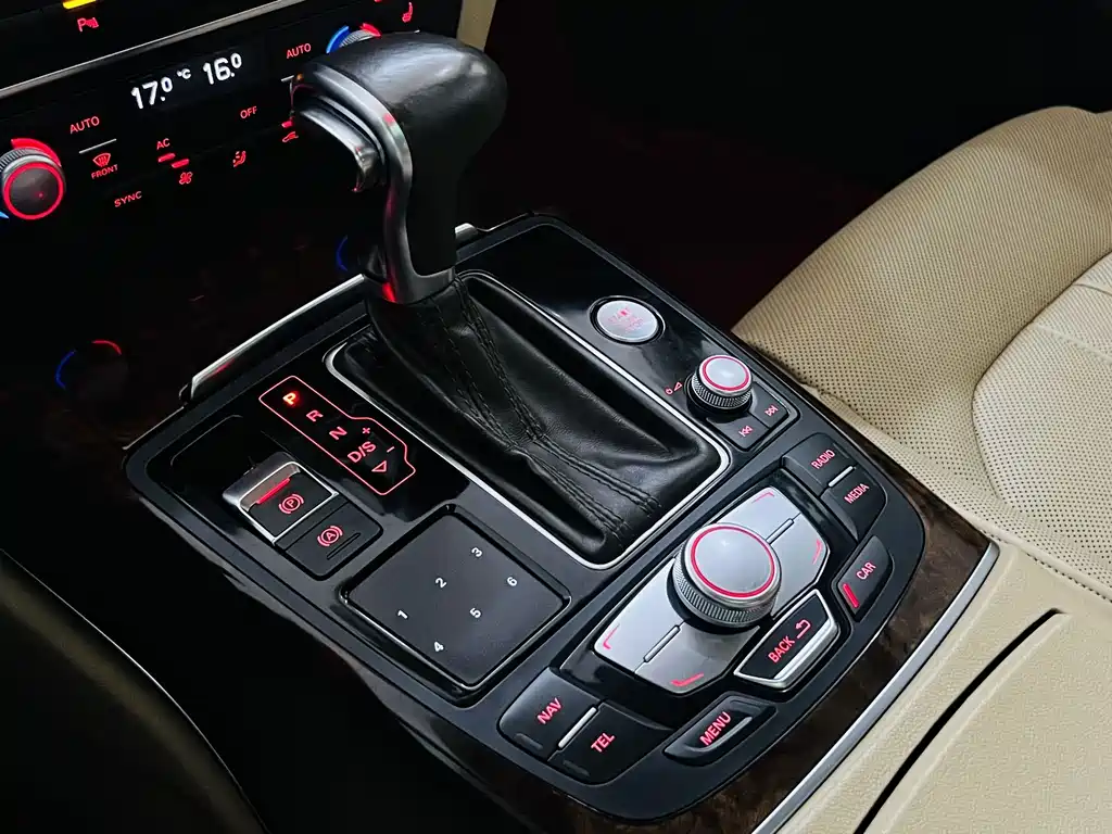 Audi A6L — миниатюра 8