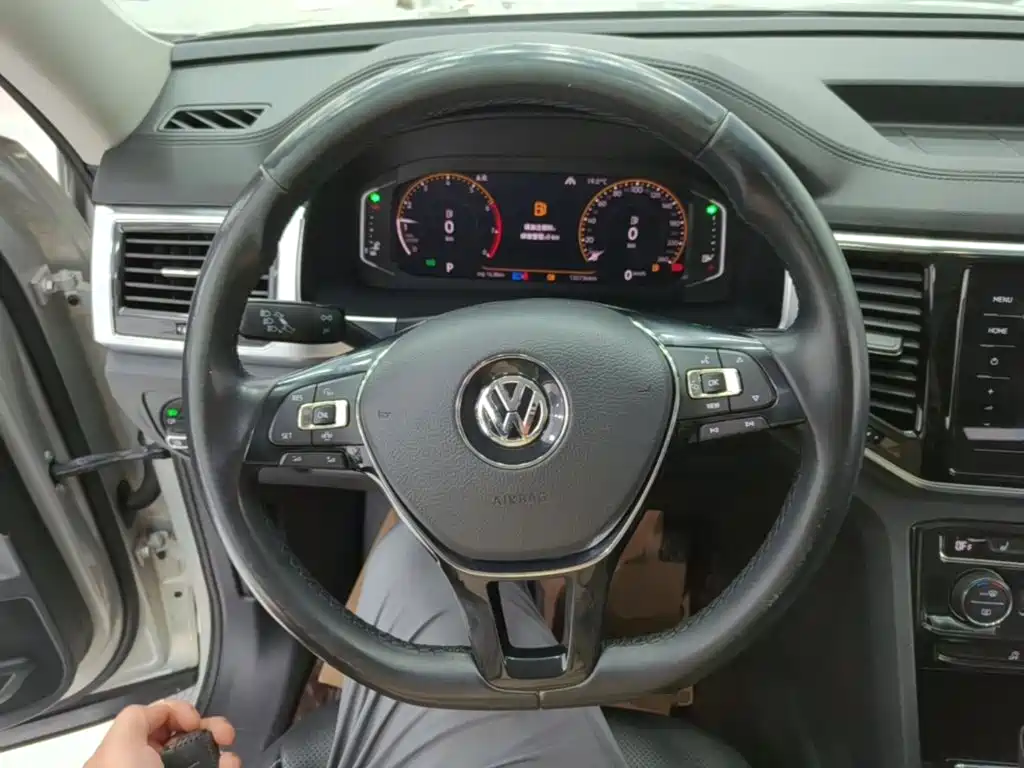 Volkswagen Teramont — миниатюра 11