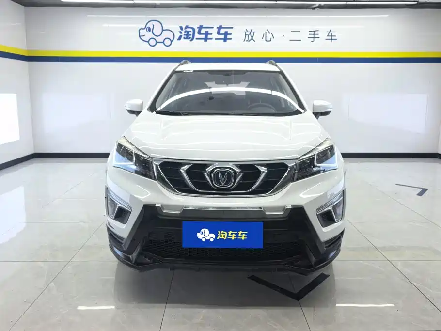 Changan CS15 — миниатюра 2