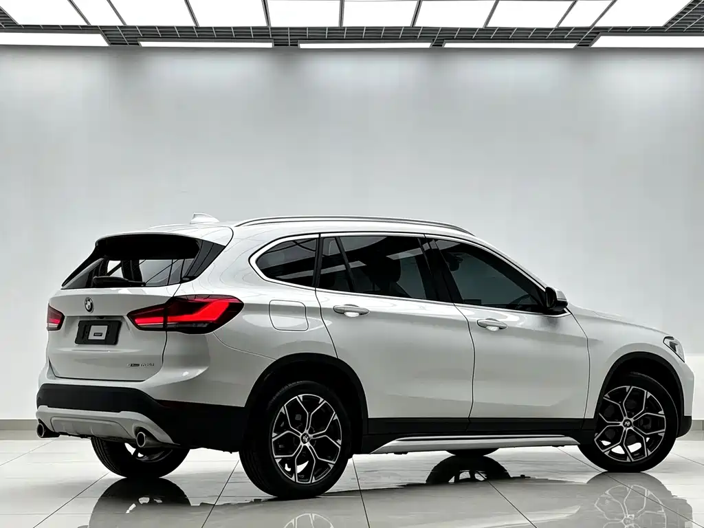 BMW X1 — миниатюра 4