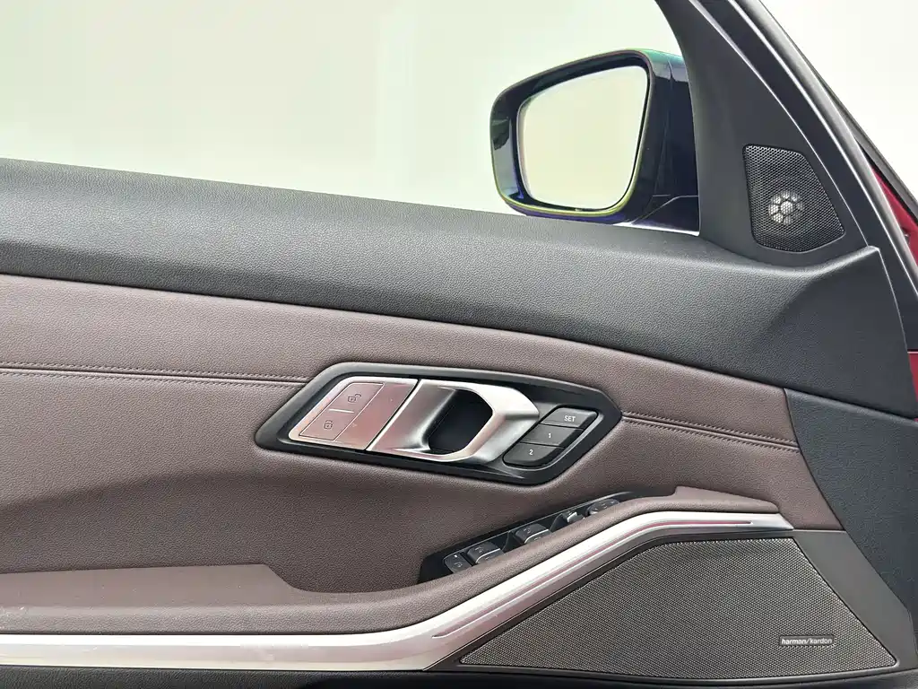 BMW 3 Series — миниатюра 15