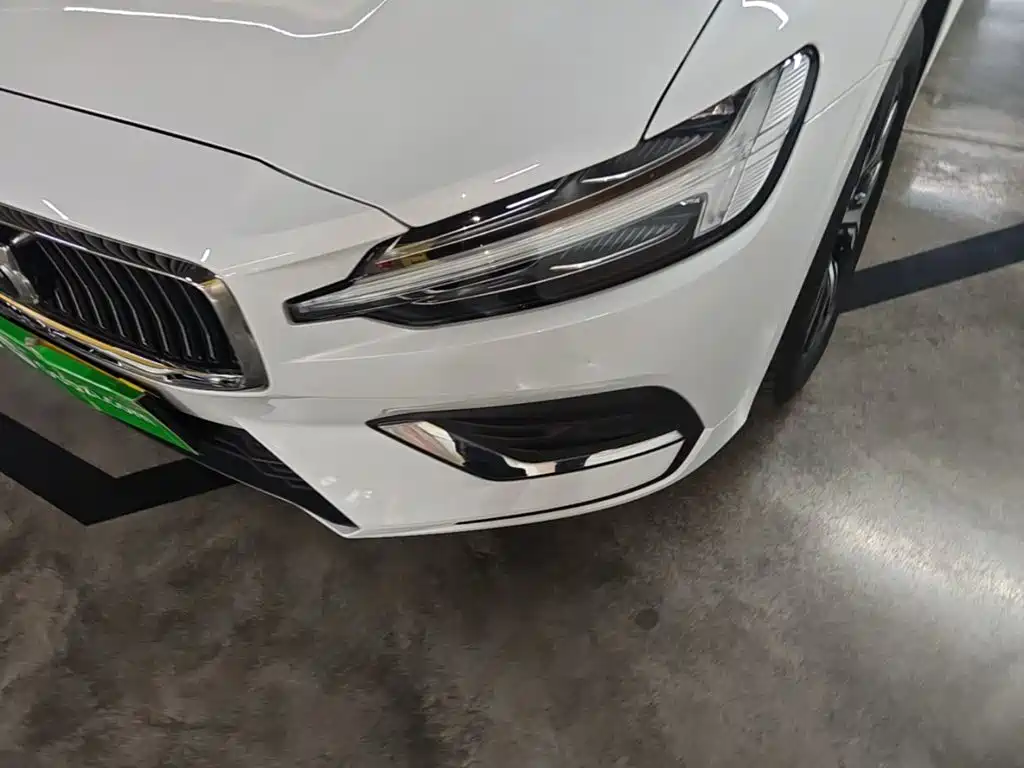 Volvo S60 — миниатюра 24