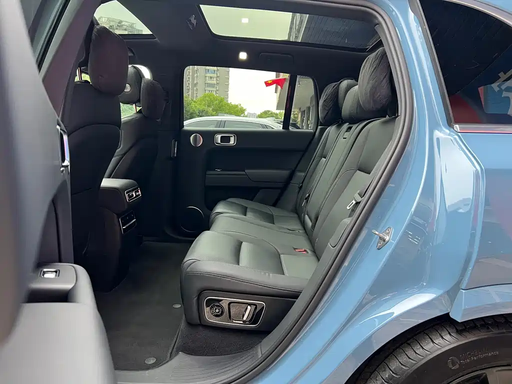 Li Auto Li L7 — миниатюра 36