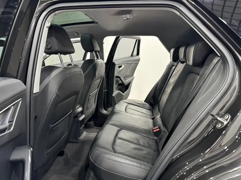 Audi Q2L — миниатюра 6