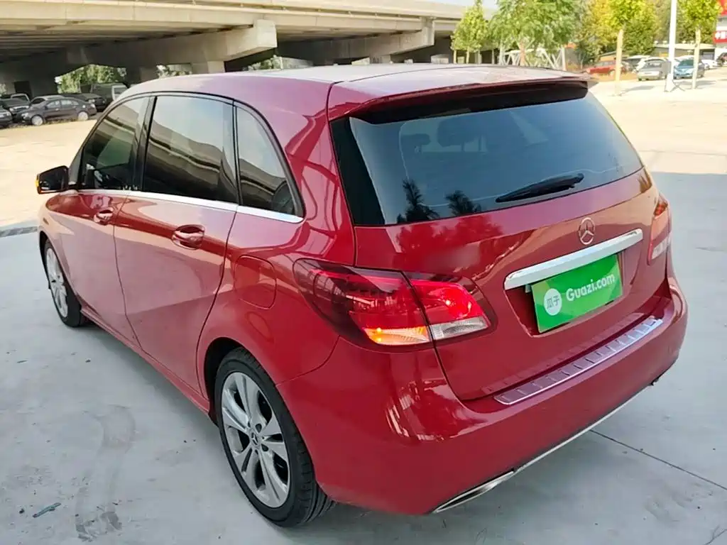 Mercedes-Benz B-Class — миниатюра 5