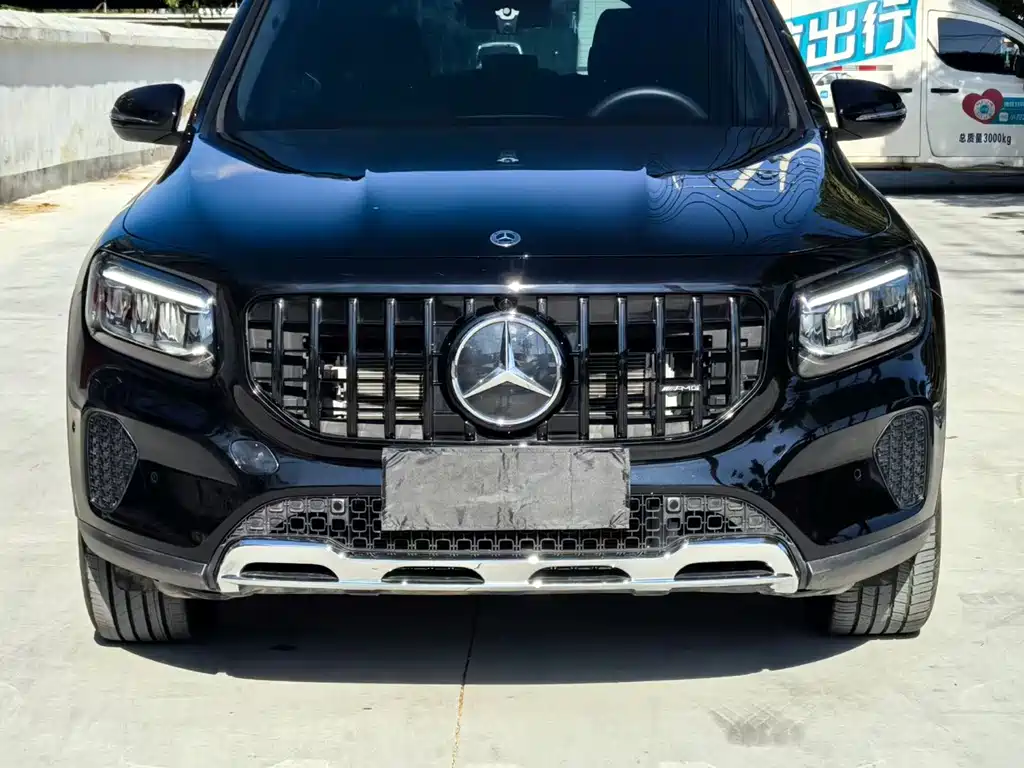 Mercedes-Benz GLB — миниатюра 2