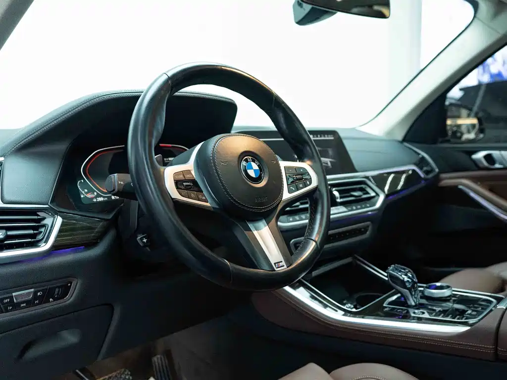 BMW X5 (Import) — миниатюра 12