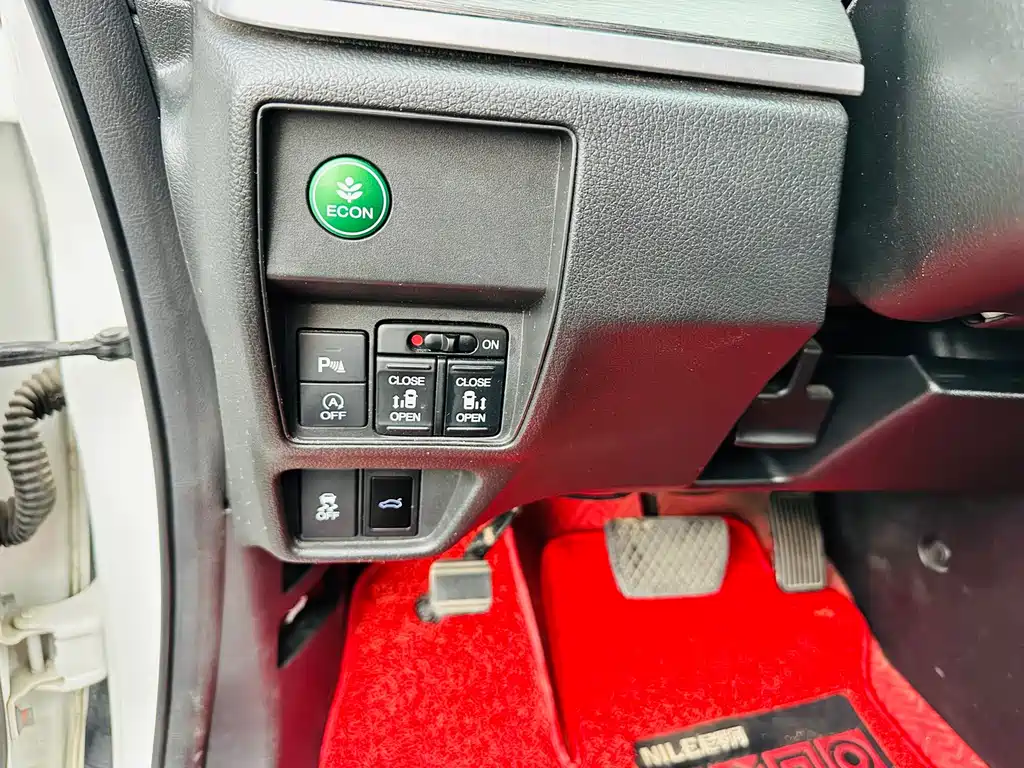 Honda Elysion — миниатюра 40