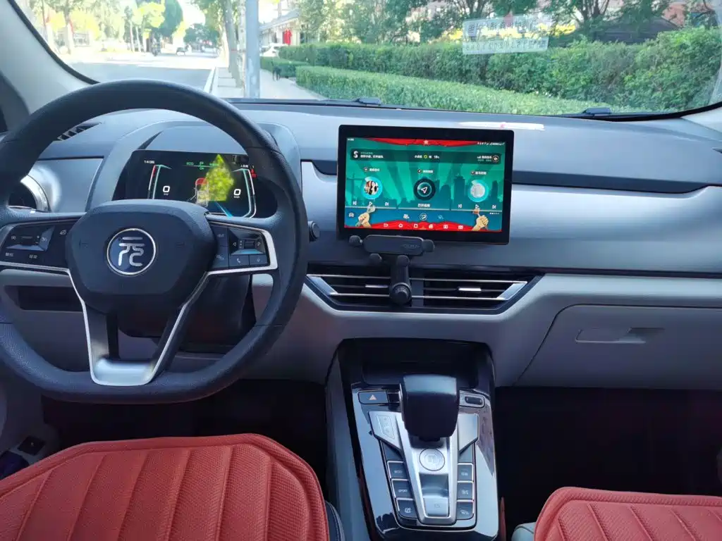 BYD Yuan Pro — миниатюра 5