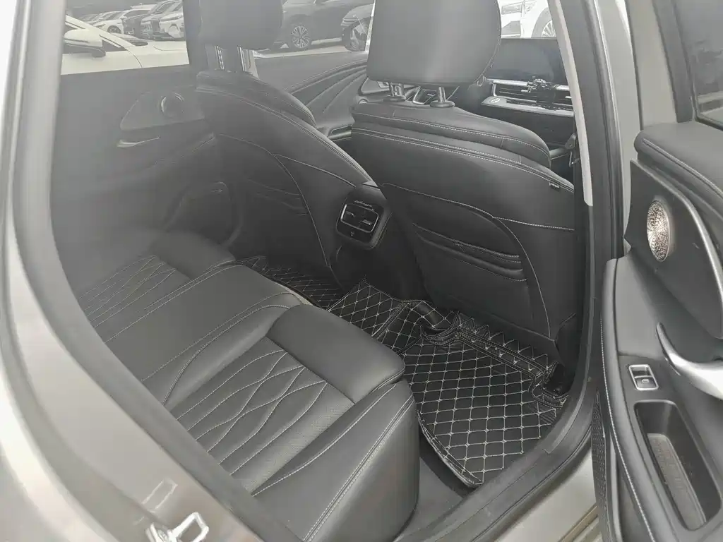 Chery Arrizo 8 — миниатюра 11