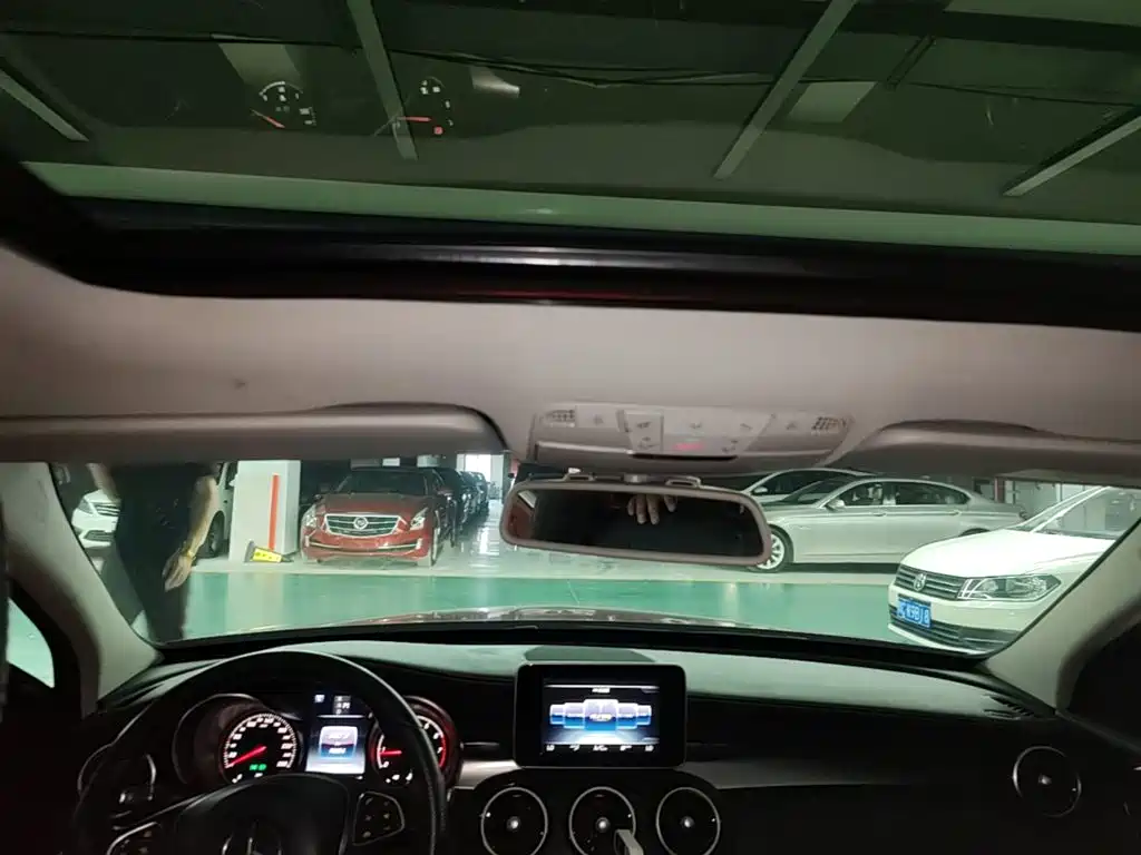 Mercedes-Benz C-Class — миниатюра 18