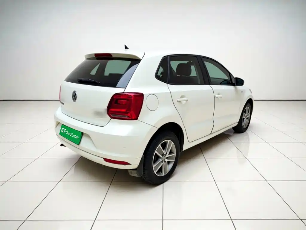 Volkswagen Polo — миниатюра 6