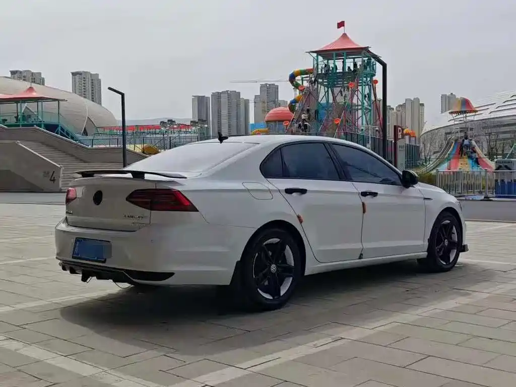 Volkswagen Lamando — миниатюра 5