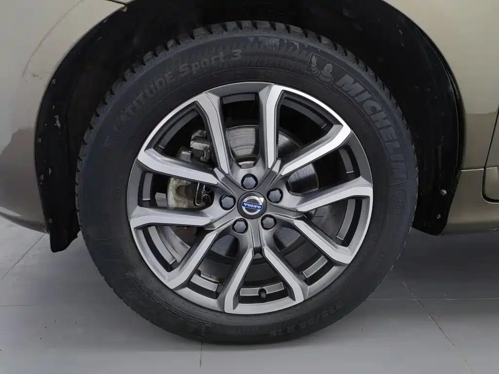 Volvo XC60 — миниатюра 17