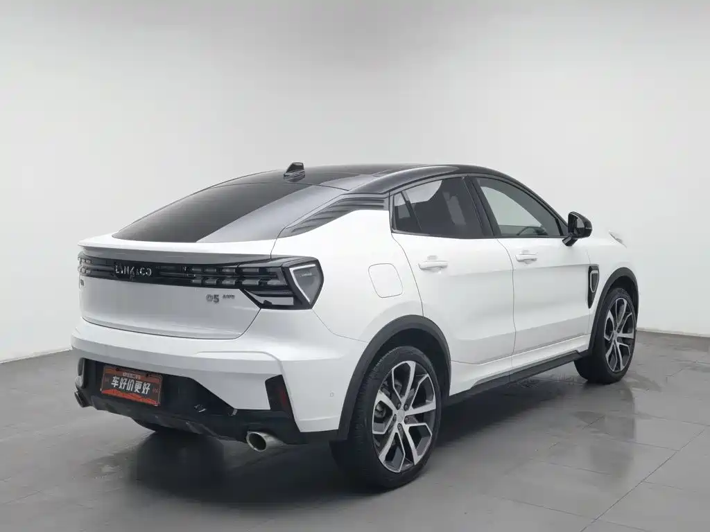 Lynk & Co 05 — миниатюра 2