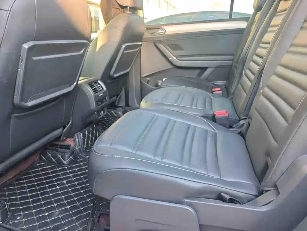Volkswagen Touran — миниатюра 3