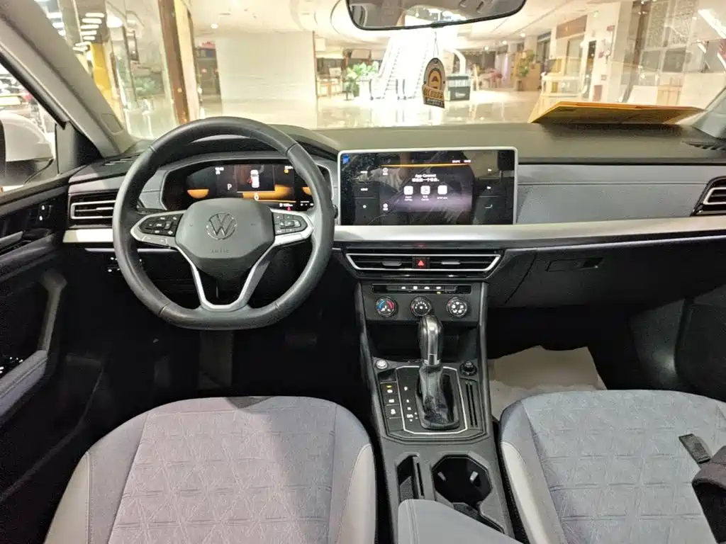 Volkswagen Lavida — миниатюра 10