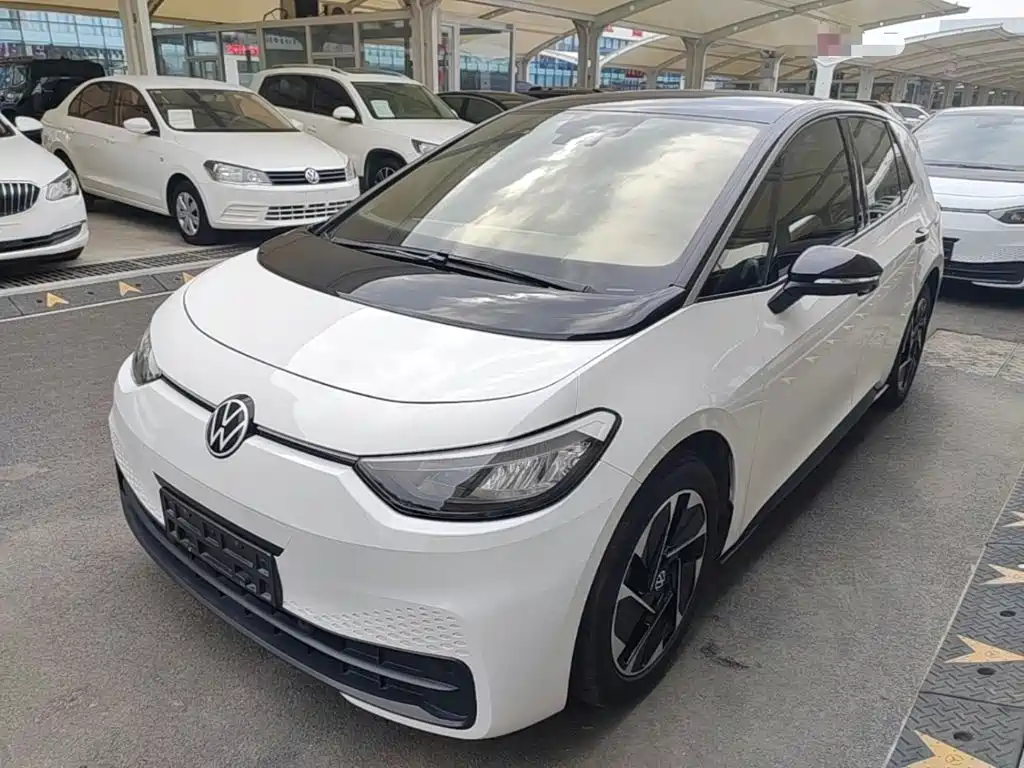 Volkswagen ID.3 — миниатюра 2