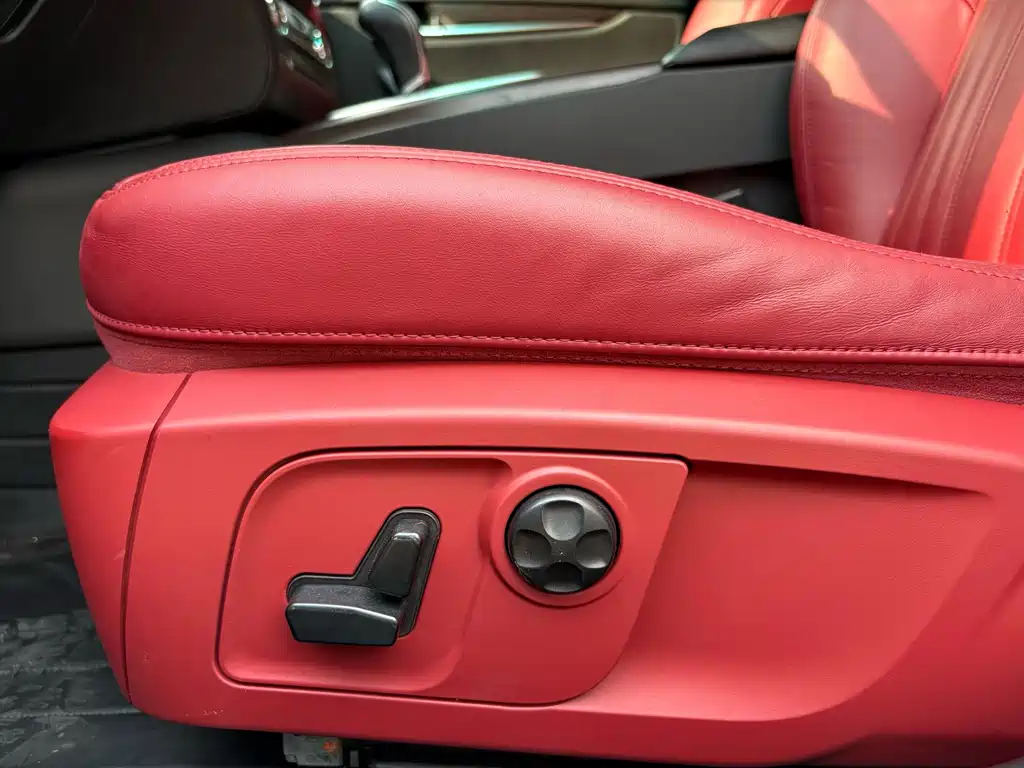 Maserati Ghibli — миниатюра 13