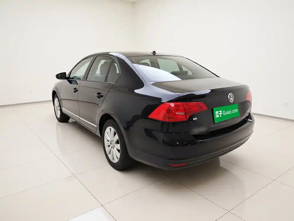 Volkswagen Bora — миниатюра 4