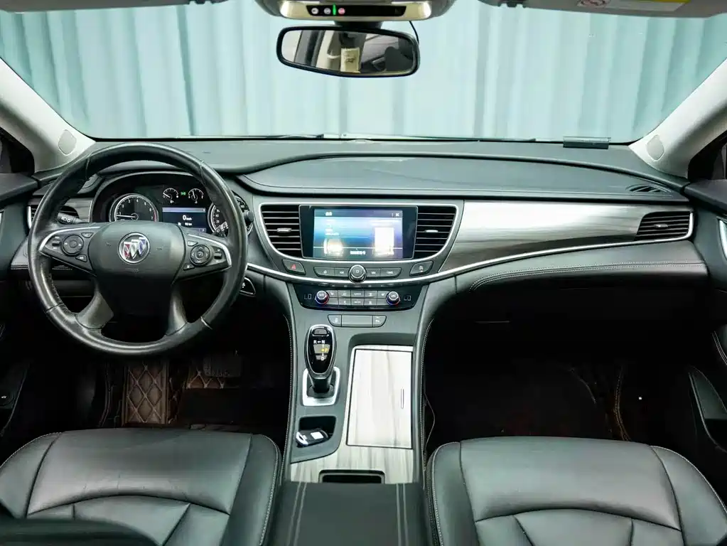 Buick LaCrosse — миниатюра 5