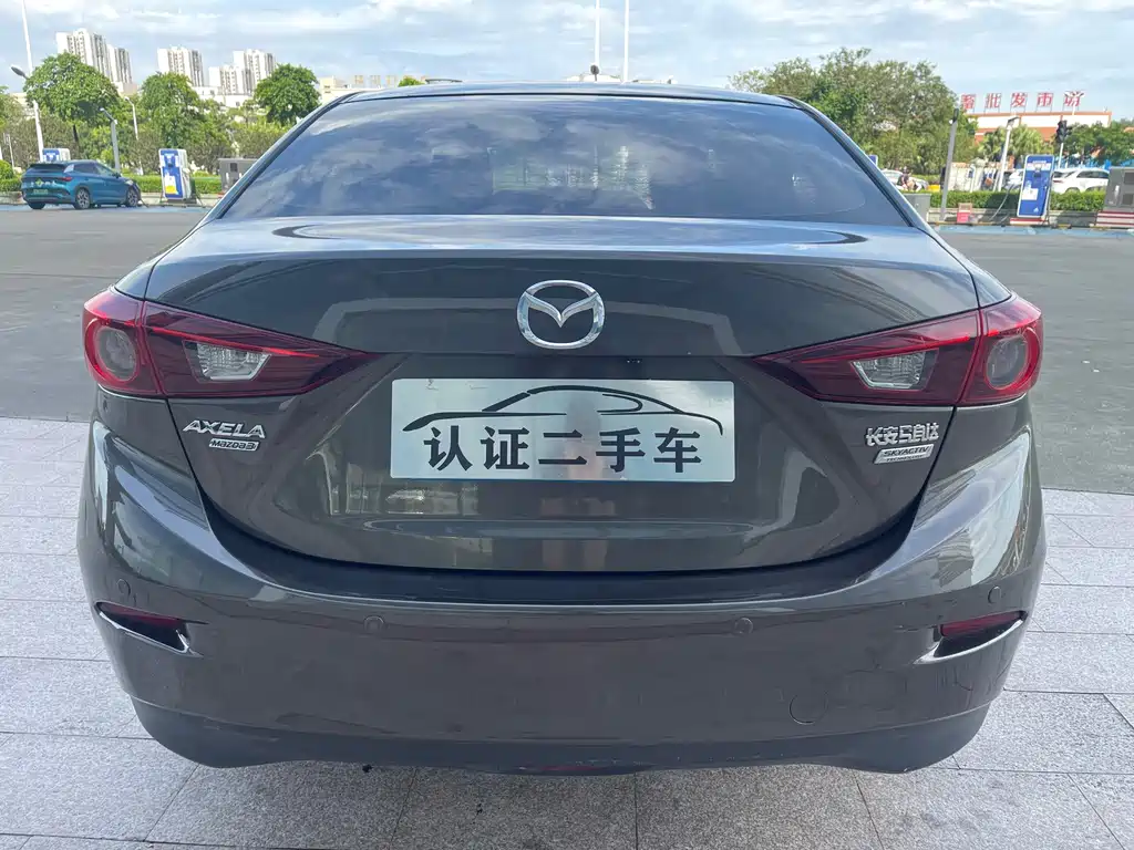 Mazda 3 Axela — миниатюра 11