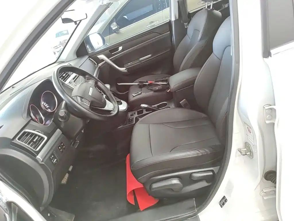 Haval M6 — миниатюра 15