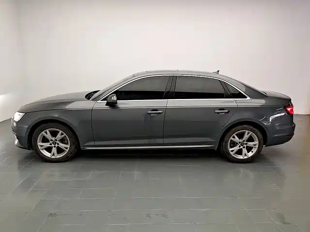Audi A4L — миниатюра 4