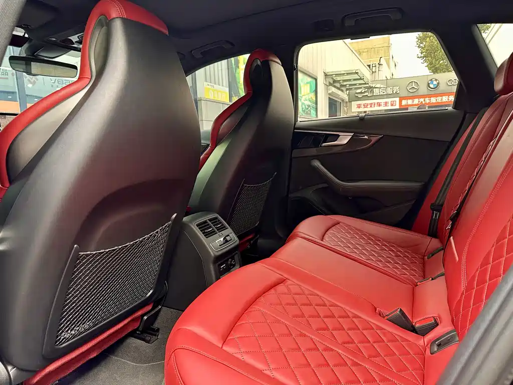 Audi S4 — миниатюра 18