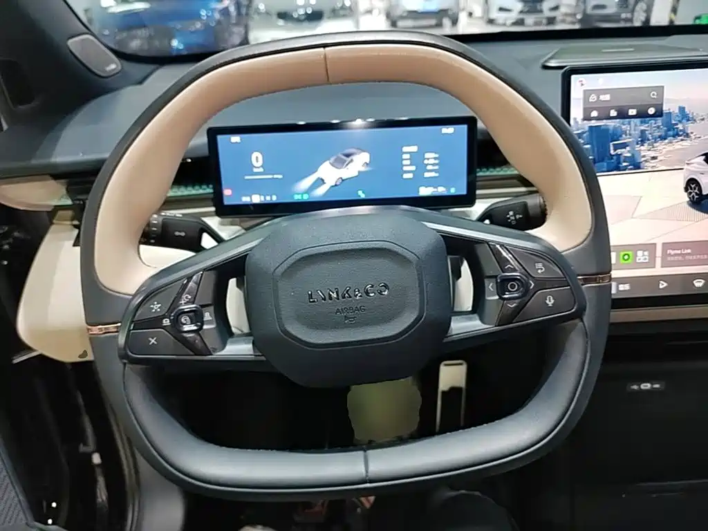 Lynk & Co Z20 — миниатюра 11