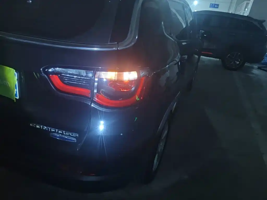 Jeep Compass — миниатюра 8