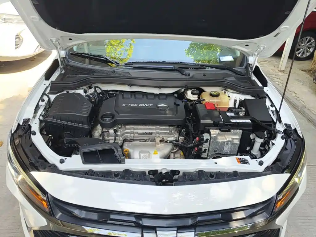 Chevrolet Monza — миниатюра 20